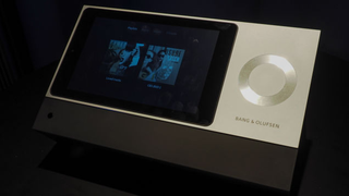 Illustration for article titled El iPod de Bang & Olufsen te dirá lo que quieres escuchar por $2.800